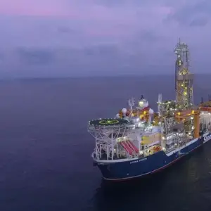YPF y Eni formalizan joint venture en el bloque OFF-5: la apuesta más ambiciosa al play pre-sal del atlántico sur