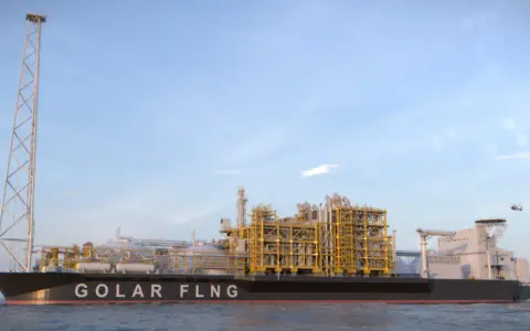 El MKII de Golar, en proceso de conversión