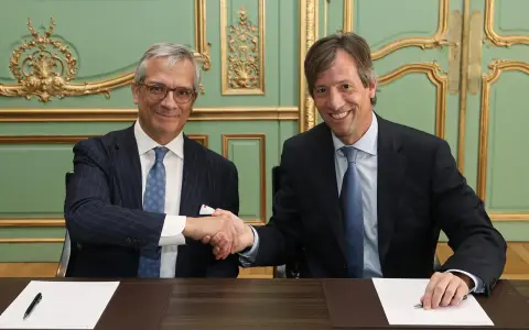 Frédéric Barnaud of SEFE with Rodolfo Freyre of Southern Energy