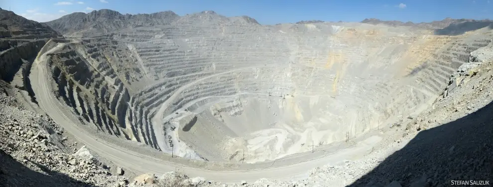 Panorámica del open pit de Alumbrera