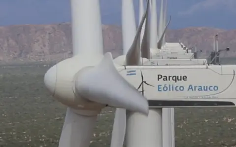 Arauco será el parque eólico y solar más grande de la región