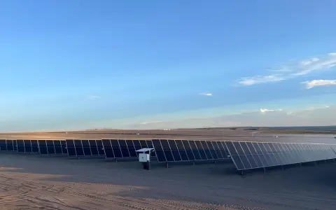 Located 81 km west of the city of San Rafael, it is Genneia’s third photovoltaic development in Mendoza Province.