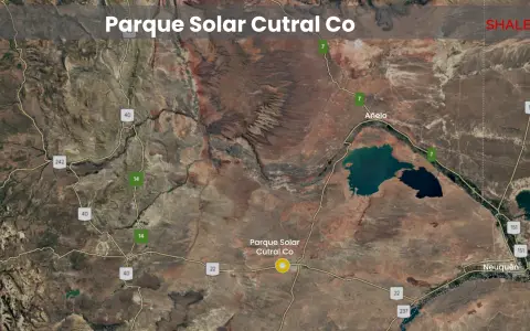 El Parque Solar de Cutral Co se ubica a 80 kilómetros de Añelo, corazón productivo de Vaca Muerta.