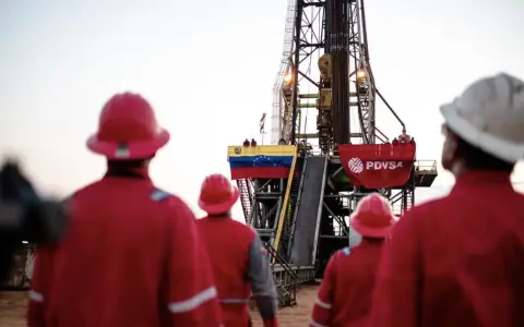 PDVSA exporta el petróleo Merey 16 que utiliza un diluyente iraní para poder ser transportado por los oleoductos