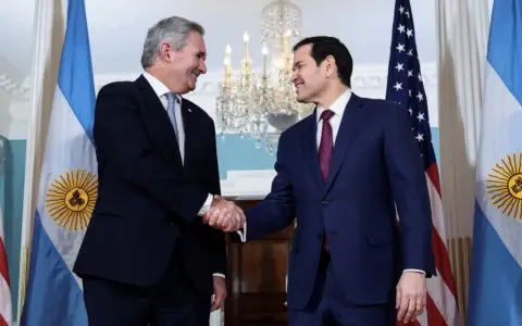 Marco Rubio extendió una invitación formal al gobierno argentino para participar en el Encuentro Inaugural Ministerial sobre Minerales Críticos