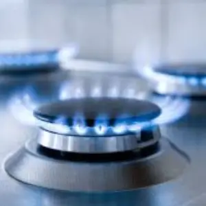 Nuevas tarifas de gas y electricidad: cómo impactan en las facturas desde febrero