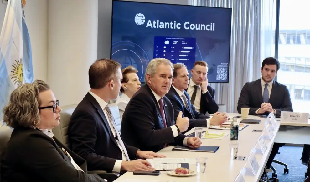 La administración Trump ha anunciado la creación de “Project Vault”, una reserva estratégica de minerales críticos valorada en 12.000 millones de dól