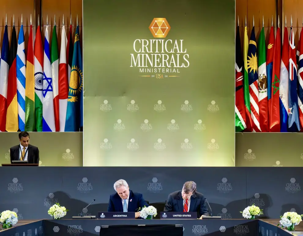 Cumbre de Minerales Críticos