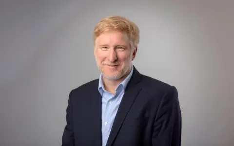 Horacio Pizarro es Ingeniero Industrial egresado de la Universidad Católica Argentina (UCA)