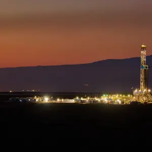 Con el barril a u$s110, YPF, Vista Energy y Pan American Energy son las más expuestas al rally — y no de la misma manera