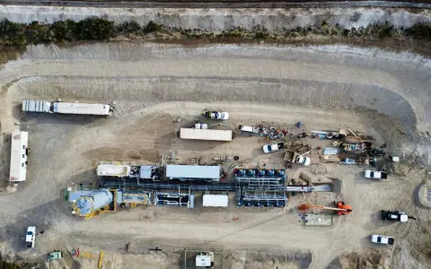 La nueva planta de inyección de polímeros en el yacimiento El Trébol-Escalante