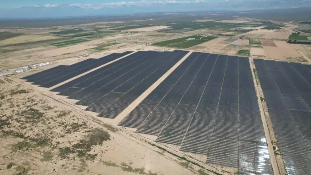 El nuevo desarrollo fotovoltaico, ubicado en Luján de Cuyo y ejecutado por Genneia, demandó una inversión de USD 160 millones.