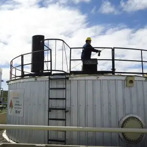 La estrategia de PS Energy se centra en campos maduros con alto corte de agua y declive natural