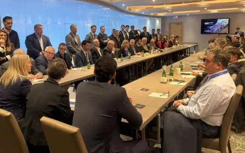 La participación federal fue el pilar de estos primeros días, con cada provincia presentando su "pipeline" de proyectos ante inversores globales