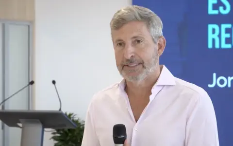 “Nuestro objetivo es que la energía sea un activo para generar un desarrollo sustentable y verdaderamente federal", dijo el gobernador Frigerio