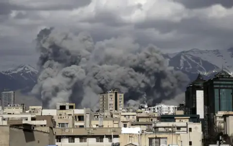 Los ataques en Teherán marcaron los enfrentamientos del fin de semana