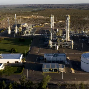 El midstream refuerza el RIGI: Mega apuesta u$s 360 millones a convertir el gas asociado de Vaca Muerta en dólares exportables