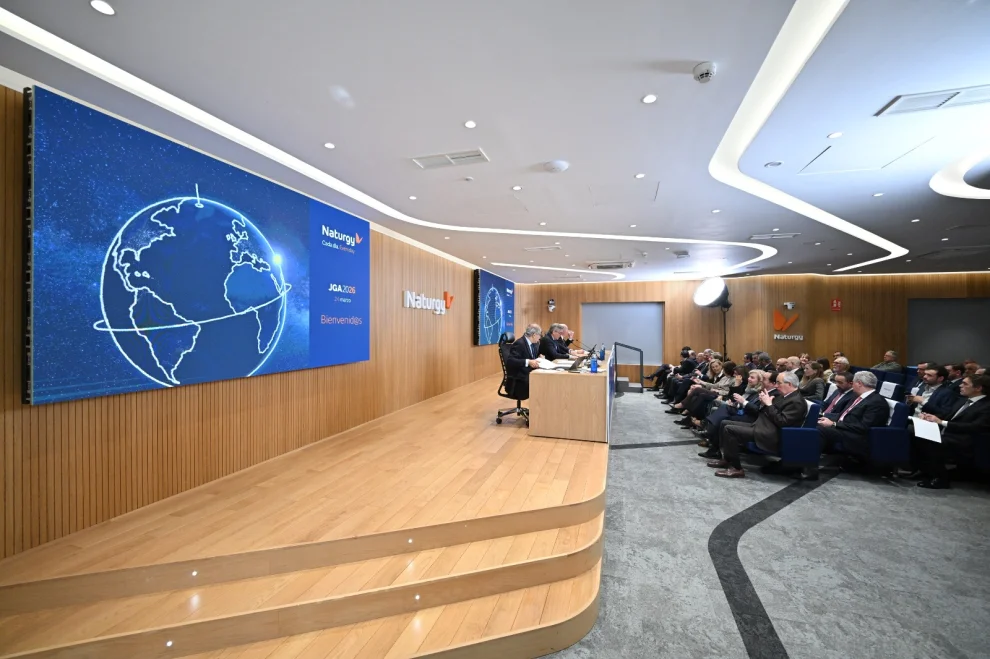 Durante 2025, Naturgy alcanzó un beneficio histórico de 2.023 millones de euros, cumpliendo todos los compromisos adquiridos