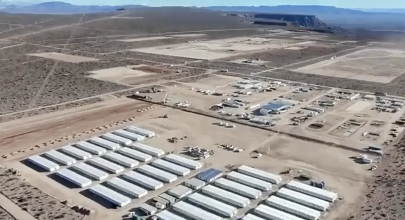 There is a concrete plan: US$2.4 billion to increase Los Toldos II East's production from 20,000 to 70,000 barrels per day in 18 months.