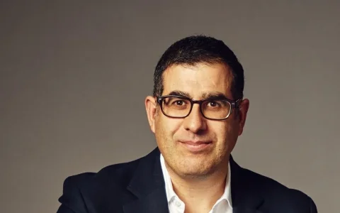 «No tenemos instrumentos que puedan aliviar durante meses una pérdida de 10 millones de barriles diarios», dijo Blas