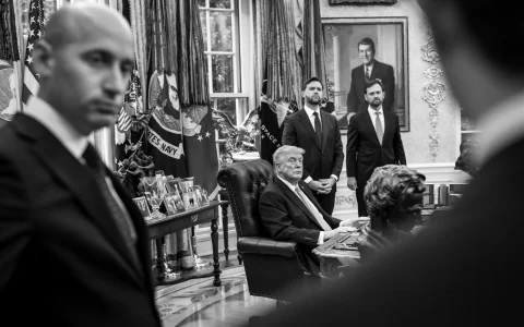 El conflicto entre Estados Unidos e Irán entra en su tercer mes con el estrecho de Ormuz bajo bloqueo cruzado