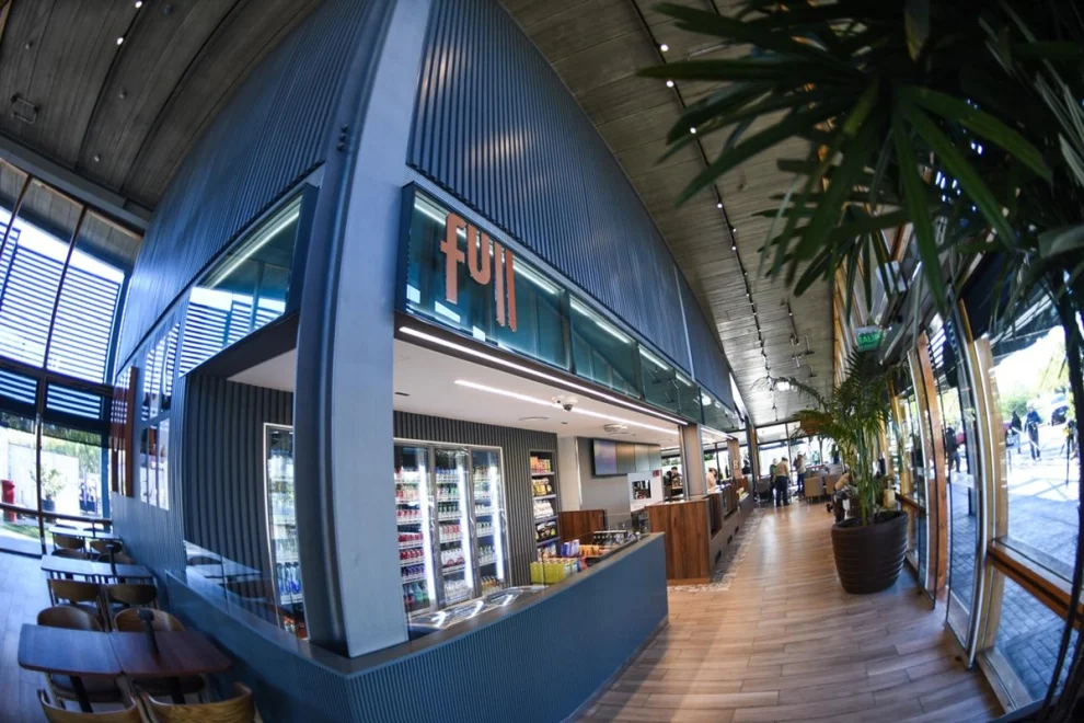 La inauguración de YPF Black se enmarca en una estrategia más amplia de transformación del retail de la compañía.