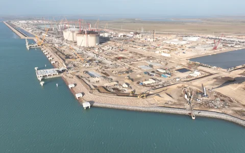 Brechtel construye Rio Grande LNG, un proyecto de terminal de exportación de GNL en el puerto de Brownsville , Texas.