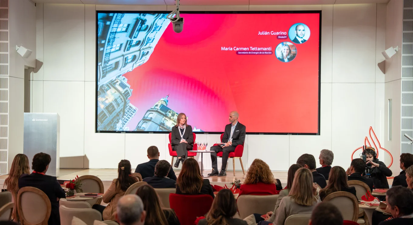 La Secretaria de Energía de la Nación, María Tettamanti, inauguró el Shale24+Santander Energy Summit
