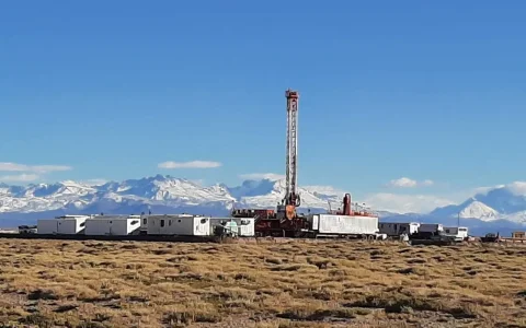 Hattrick opera Lindero de Piedra desde 2018 y vende crudo propio desde febrero de 2019.