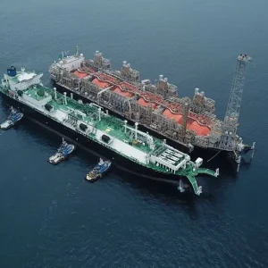 Argentina LNG: el financiamiento y los offtakers, los dos frentes temporales que habilita la entrada de Eni y XRG al upstream