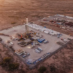 Pampa Energía obtuvo la adhesión de Rincón de Aranda al RIGI por resolución: u$s4.521 millones en tres etapas y 259 pozos hasta 2041