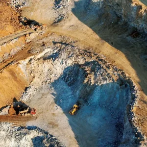 Tierras raras: por primera vez, el Gobierno calcula en 3,3 millones de toneladas el potencial argentino, pero el país no produce ni explora