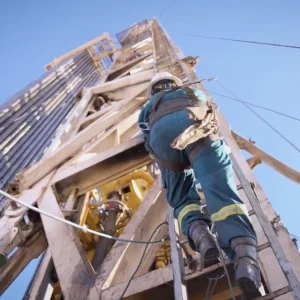 El récord urgente del petróleo argentino: 910.461 barriles diarios, las claves que explican el mejor mes de toda la serie oficial