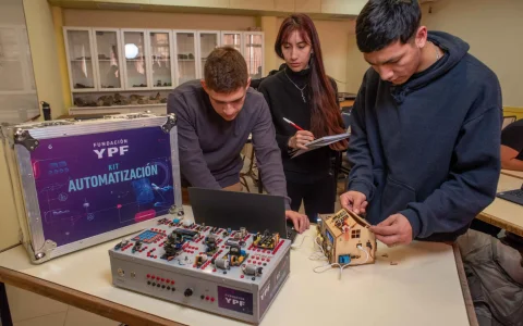 La Fundación YPF abrió una nueva convocatoria para formar perfiles técnicos vinculados al sector energético.