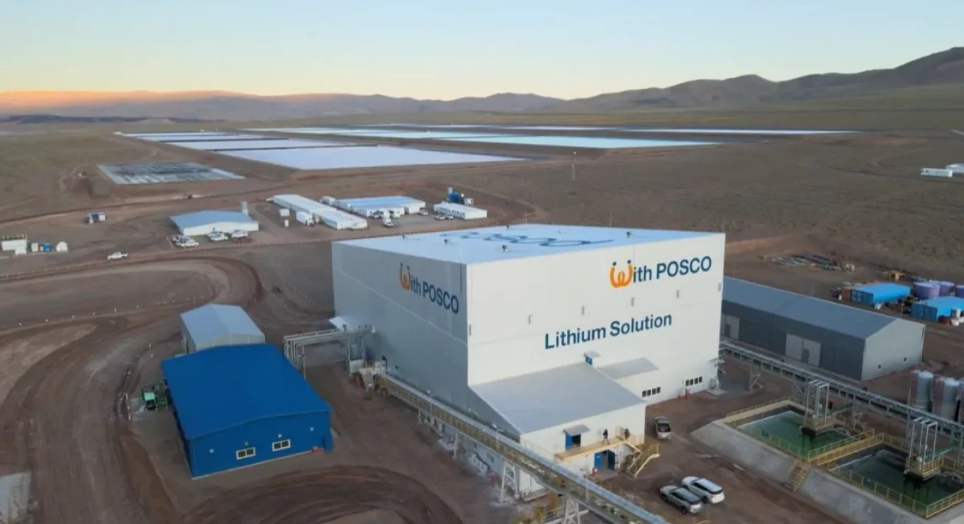 La planta de carbonato de litio que la compañía de Corea del Sur construye en el Salar del Hombre Muerto