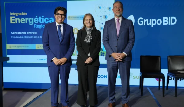 María Tettamanti, secretaria de Energía de Argentina, participó del encuentro del BID sobre integración energética regional realizado en Buenos Aires