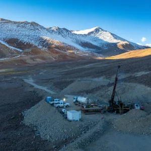 Los Azules: McEwen Copper cerró un préstamo de u$s 240 millones y corrió la decisión final de inversión a mediados de 2027