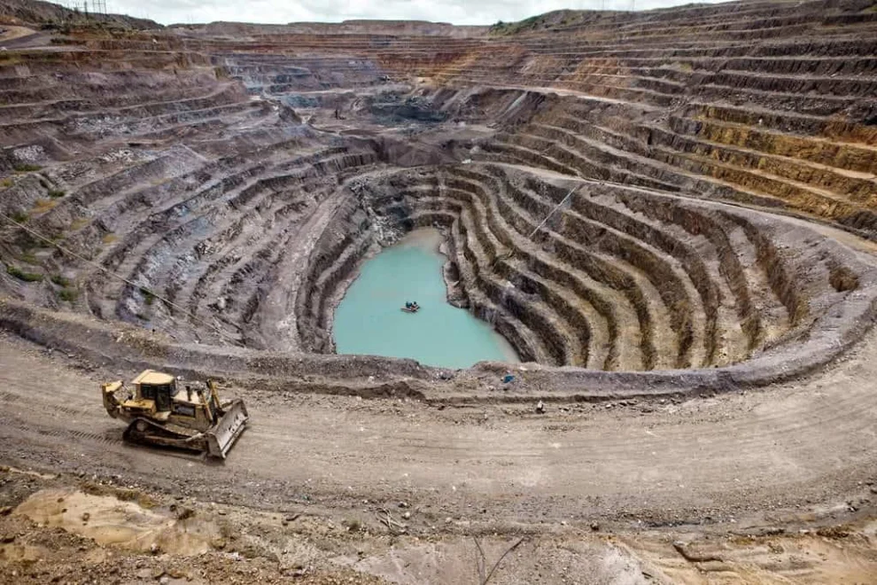 Minería a cielo abierto.